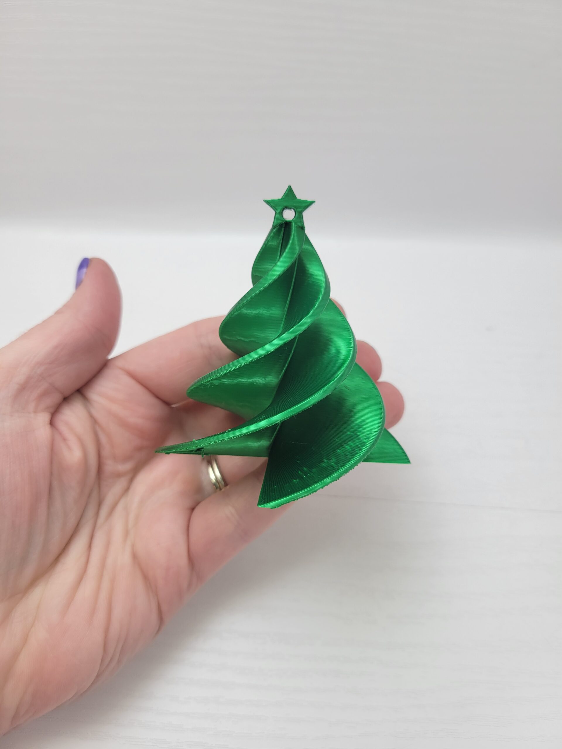 Design a 3D Printing Christmas Twist Tree Ornament Project Tinkercad Lesson Plan - Image 2